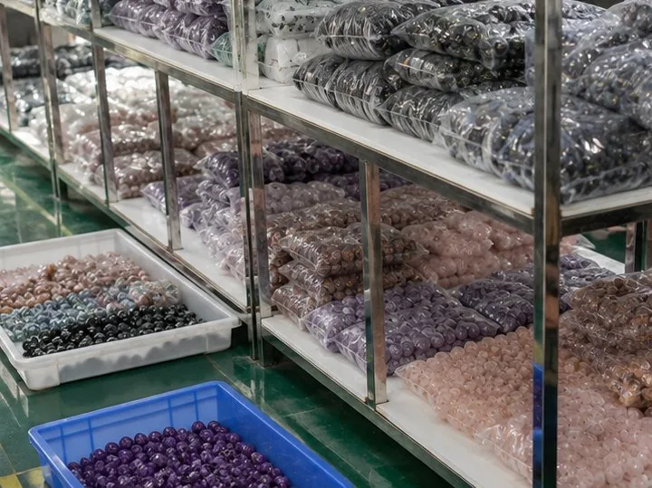 Raw gemstone material in stock β CuiShen