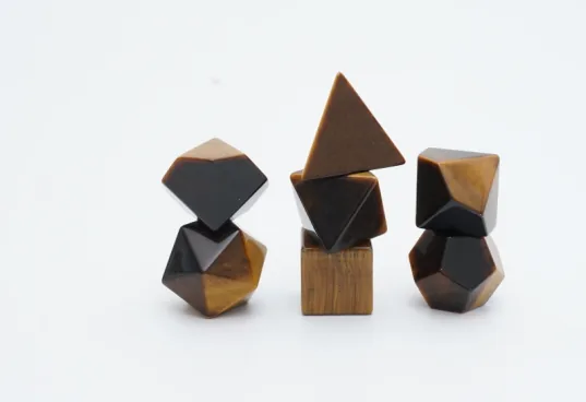 Tiger Eye β CuiShen